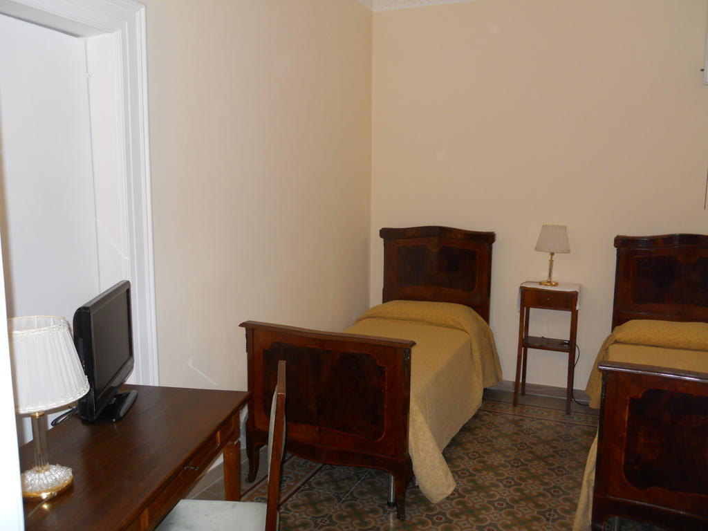 Borgo Due Mari Bed and Breakfast Tarente Kamer foto